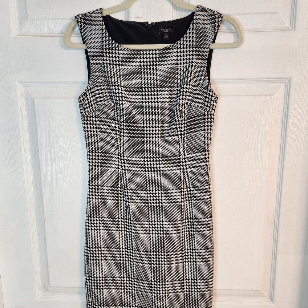 Black and White Plaid Sheath Dress - Size 00P